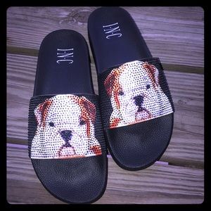 NEW! Women’s Bulldog Slides
